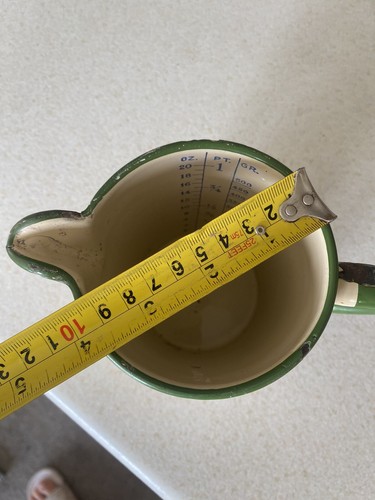 Enamel Jug Vintage Green And Cream 1 Pint 50s ? Lovely Little Display Item - Picture 11 of 11