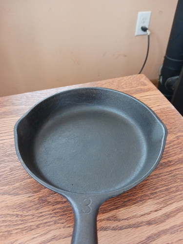 🍳Vntg Unmarked Vollrath? No. 3 Cast Iron Skillet w/Heat Ring, 6.5" RESTORED - Picture 2 of 9