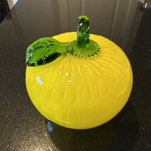 Vintage Murano Style Hand Blown Art Glass Yellow Golden Apple New Condition Rare - Picture 2 of 9