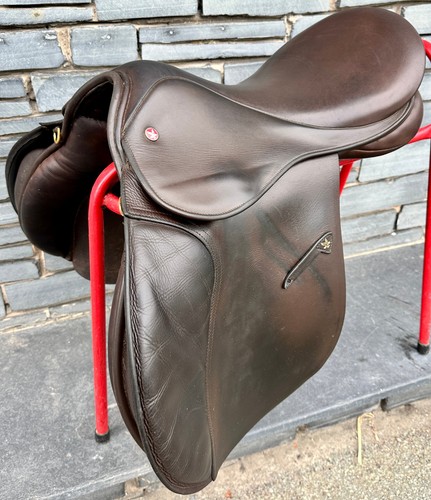 18” XW Jeffries Falcon Event Saddle - Brown - Picture 11 of 13