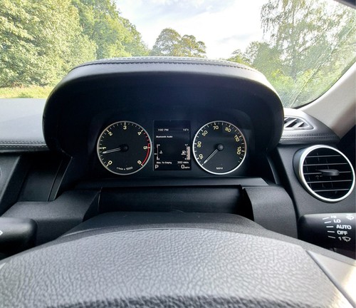 2015 LAND ROVER DISCOVERY 4 3.0 SDV6 SE 7 SEATER - Picture 23 of 24