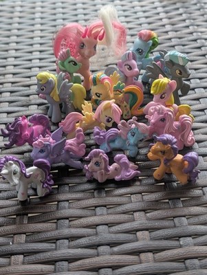 My Little Pony Mini Figure Lot Blind Bag Ponies & Ponyville Mixed Lot Of 16 Toys