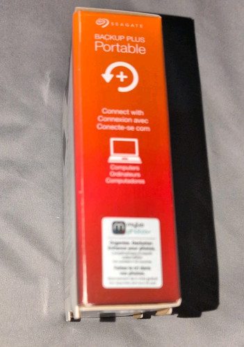Seagate Backup Plus 5TB Portable External Hard Drive New Sealed - Picture 2 of 9