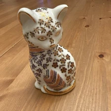 Vintage Japanese Imari Neko Handpainted Porcelain 5.25" Cat Figurine