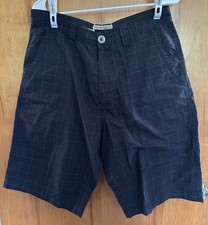 Billabong Casual Chino Shorts Mens 32 Plaid Black Gray Plaid Flat Front Pockets