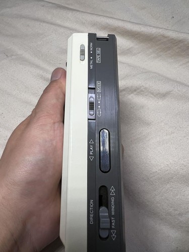 Reproductor de casete portátil Walkman Sanyo Jj-P50 audio estéreo personal vintage - Imagen 4 de 8