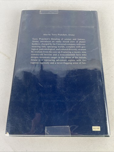 The Colour of Magic by Terry Pratchett - BCE - HCDJ - 1983 - Picture 2 of 12