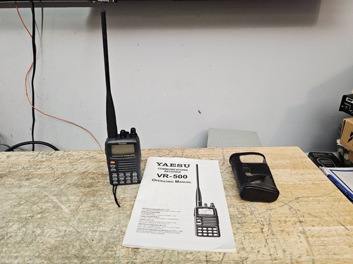 Yaesu VR-500 Handheld Communications Receiver 100 kHz to 1300 MHz Ham Shortwave