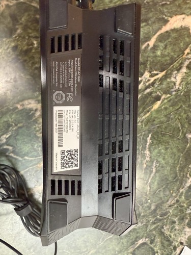 ASUS Dual Band WiFi Repeater & Range Extender RP-AC1900 2,4 i 5 ghz 3 anteny - Zdjęcie 3 z 7