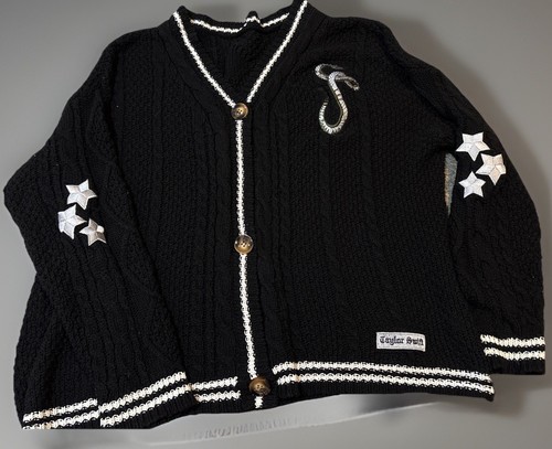 Taylor Swift Reputation Strickjacke Damen XL /2XL bestickt Sterne & Schlangenaufnäher - Bild 8 von 11