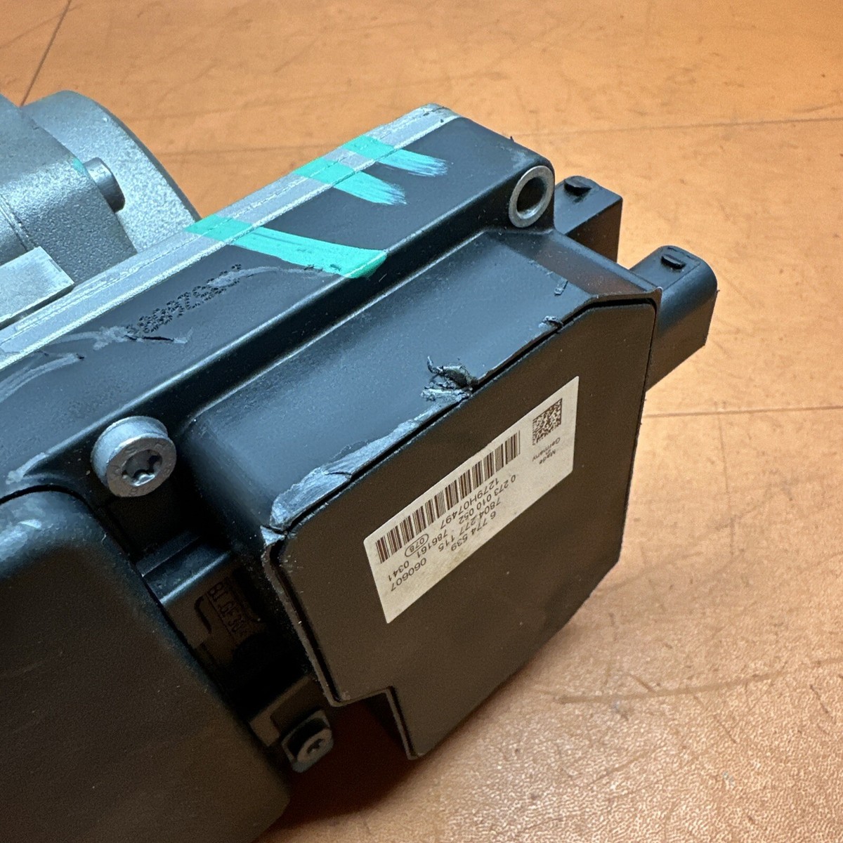 6774539 | 03 - 08 BMW Z4 Manual Transmission Power Steering