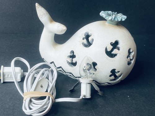 Blue & White Whale lamp Resin Cast Anchor Pattern TESTED - Picture 7 of 8