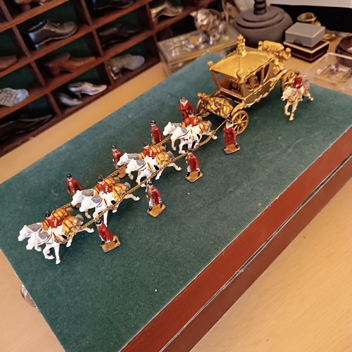 Johillco Coronation Coach with 8 Windsor Greys GEORGE VI 1936 18pcs Boxed