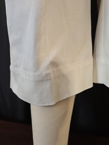 Sz 14 Ladies Capri Pants. White Cotton Blend Larry Levine Belted Cropped Slacks - Picture 3 of 13