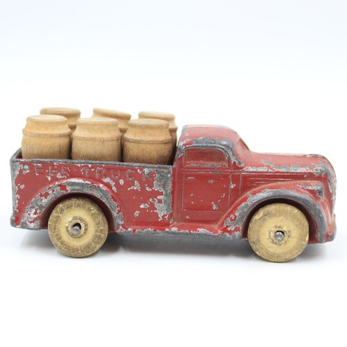 1930s Tommy Toy 4" Red Beer Truck w/ Wood Barrels VTG Barclay Slush Mold - Picture 12 of 12