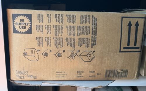 Diversey 5104933 Plaza Plus Acabado Piso, 5 Gal., 45 Min. Seco, alto brillo - Imagen 2 de 4