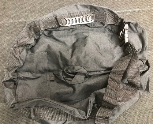 Portable Umbrella Weight Bag for Outdoor Umbrella NEW - Picture 3 of 12