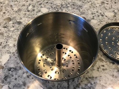 Vintage Presto 12 Tassen 0281105 Kaffeemaschine ERSATZ GEMAHLEN KORB NUR MIT DECKEL - Bild 3 von 4