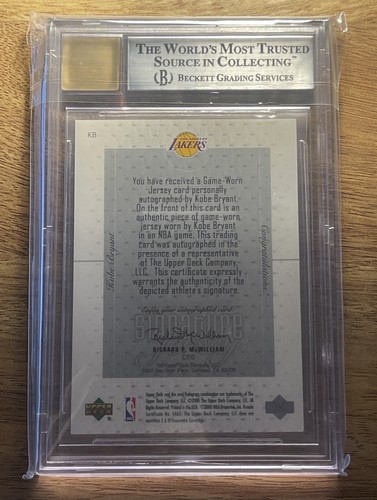 2000-01 Pro e prospettive Kobe Bryant ON-CARD Gioco di carte Auto BGS 9 Mint 10 - Foto 2 di 4