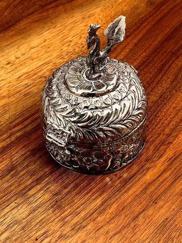 Asian/Middle Eastern Silver Plated Trinket Box with Peacock Finial - Picture 2 of 7