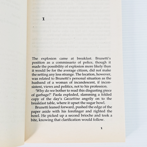 Donna Leon Paperback Choose Your Title Buy 2 Get 1 Free 1 Postage - Picture 23 of 44