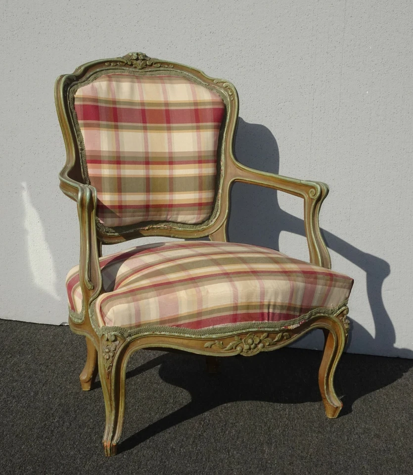 Silla vintage francesa estilo Ethan Allen de bajo perfil a cuadros Foto 4 de 4