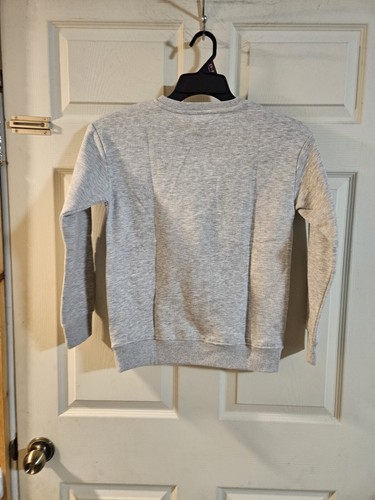 BLUEY YOUTH CHRISTMAS CREWNECK SWEATSHIRT: UNISEX: GRAY: NEW WITH TAGS: SIZE M - Picture 6 of 6