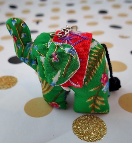 Key Chain Cute Thai Elephant Style Patchwork 2 Inches Mix Colours Gift - Picture 2 of 17