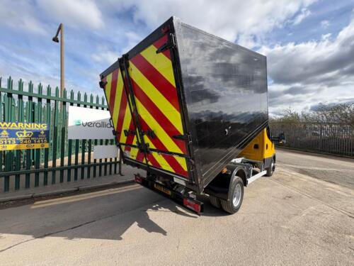 2018 Iveco Daily 7.2 180 manual fully aluminium plank tipper/chipper truck - Picture 10 of 17