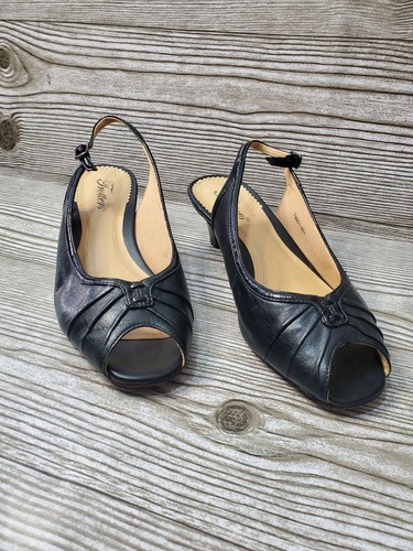 Tacones Trotters Sling Back Negros Peep Toe Talla 7.5WW - Imagen 3 de 12
