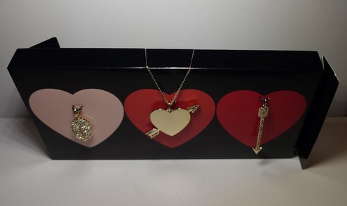 Victoria's Secret - Rhinestone Necklace Set - Heart, Lips, Cupid's Arrow, NIB - Picture 3 of 5