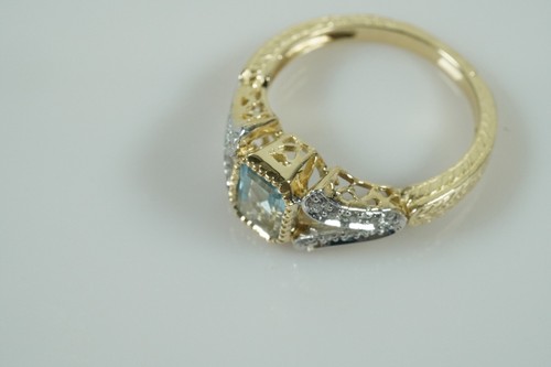 Exceptional Natural Aquamarine & Diamond Engagement Ring 9ct - Picture 6 of 7