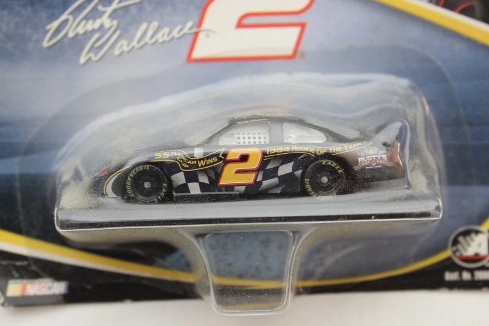 Winners Circle Rusty Wallace NASCAR 2004 Die Cast Sin usar, en caja como nuevo 1/64 Stock Car #2 Foto 2 de 3