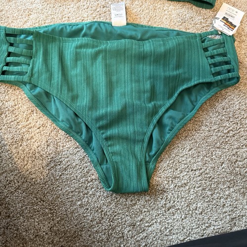 Time and Tru Bikinihose Damen XL (16–18) grün gerippt - Bild 1 von 4