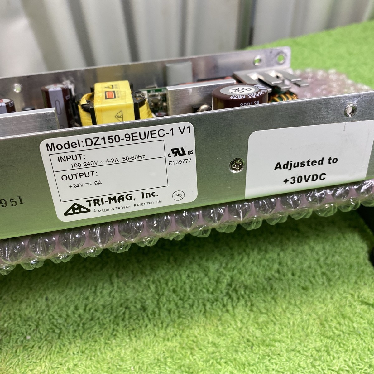 Synrad 32-1SAB Laser 5W CO2 Laser with InfoSight controller