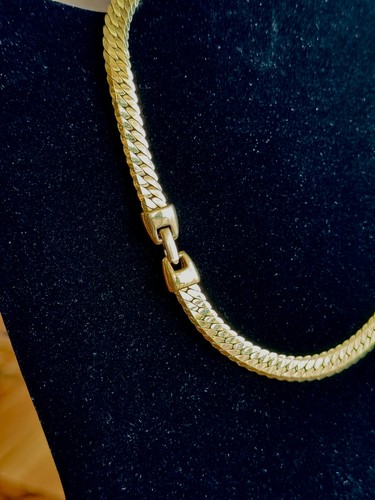 NAPIER Vintage Gold Tone Curb Chain Choker Blue Gripoix Glass Cabochon Necklace - Picture 6 of 15