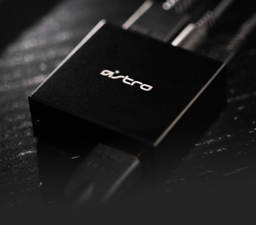 ASTRO Gaming HDMI Adapter for Playstation 5 (IL/GM1-1000-A00137-UG) - Picture 3 of 5