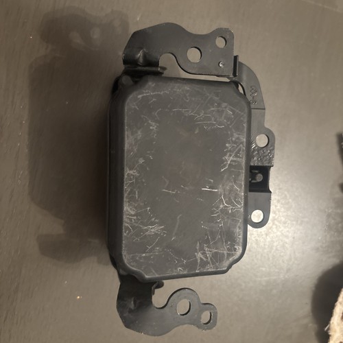 2016-2018 Toyota Rav-4 Cruise Control Distance Sensor OEM #28 - Bild 2 von 3