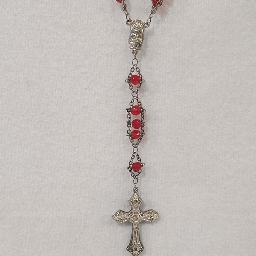 Autom Catholic Rosary Vintage Red Beads and Silver Tone Cross Religious Jewelry - Picture 2 of 12