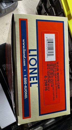 Lionel 6-29816 M.O.W. Boom Car LN - Picture 2 of 3