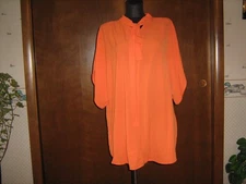 SHEIN Curve Orange flowing TOP 3XL  front tie with V neck short sleeves