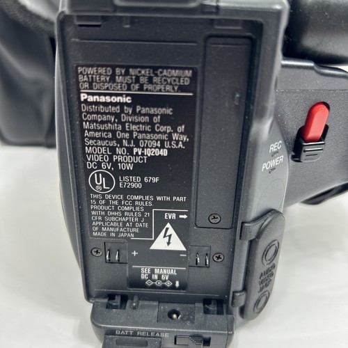 Panasonic Palmcorder IQ Camcorder PV-IQ404 Case Manual Strap Cords Battery -READ - Picture 8 of 21
