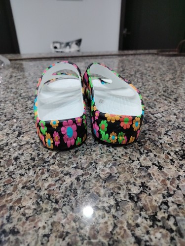 Dawgs Bright Loud Mouth Floral/Flower Pattern Flip Flop Sandals Women's Size: 8 - Picture 4 of 7