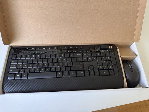 Microsoft Wireless Desktop Keyboard 2000 Klawiatura, zestaw myszy - układ amerykański - Zdjęcie 2 z 2