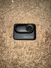 Insta360 GO 3S 128GB Action Camera Black Bundle used 