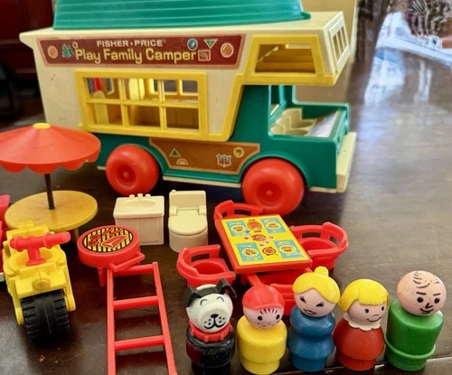 Vintage 1973 Little People Play Family Camper Set #994 Complete