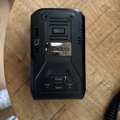 Uniden R3 Extreme Voice Alert Long Range Radar and Laser Detector - Matte Black - Picture 2 of 13