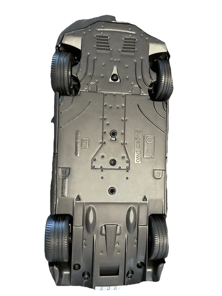 Bugatti Divo Matt Gray with Blue Accents 1/18 Diecast Model Car by Bburago 11045 - Image 4 of 4