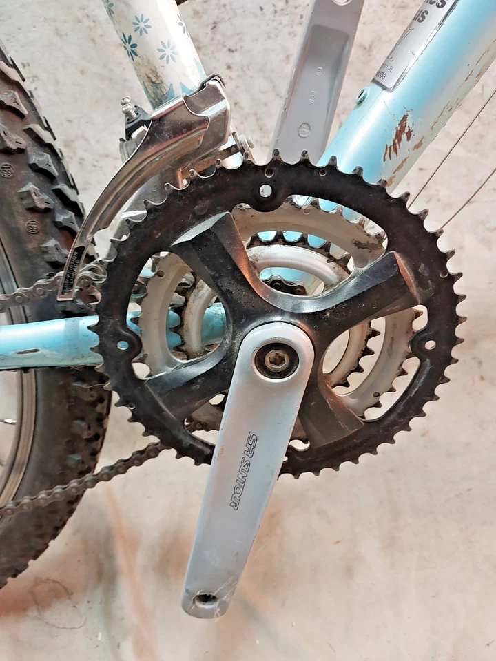 12' Trek 820 WSD MTB Bike 16" Small Hardtail Suspension Shimano Women's Commuter - Image 4 of 4