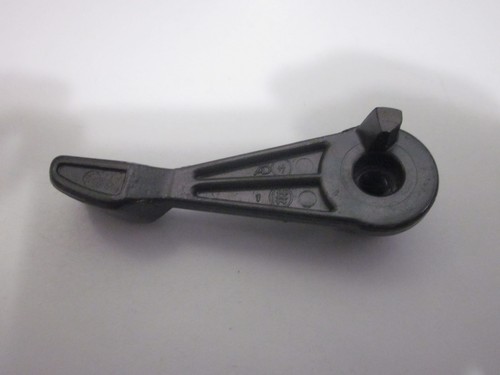 Suzuki ATV 57151-24301 Thumb Throttle Lever OEM LT125 LT185 LT230 LT-4WD - Picture 3 of 4